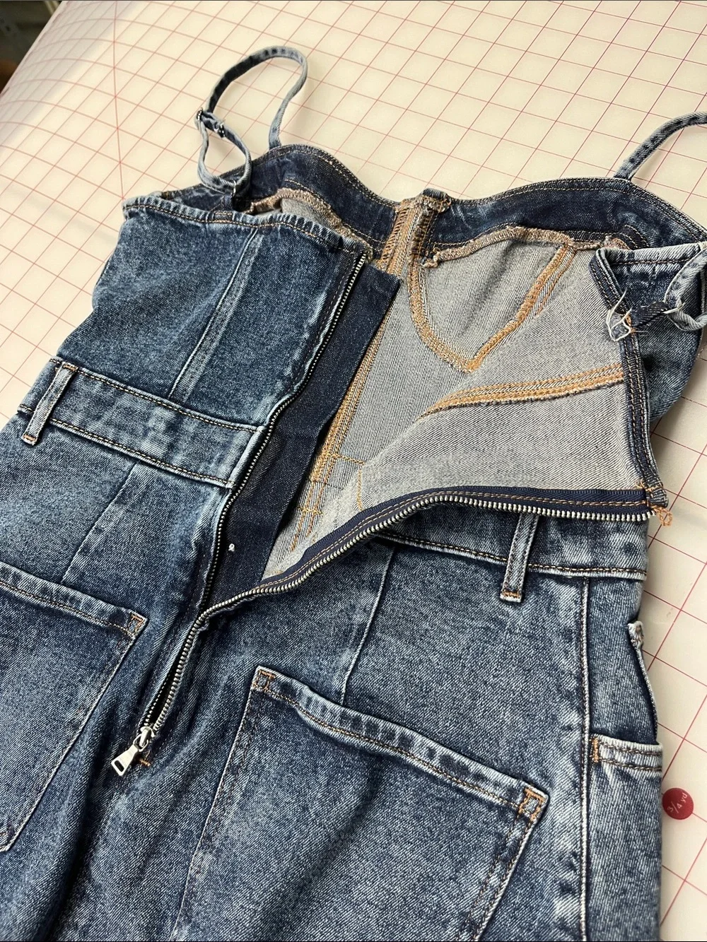 Express nwt 81